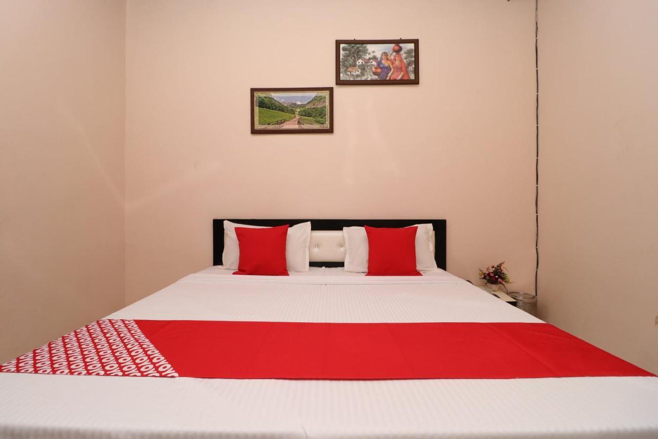 Oyo 28338 New Life Hotel Banur Kültér fotó
