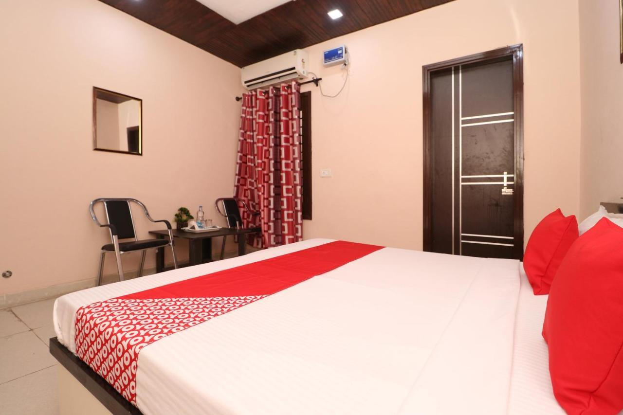 Oyo 28338 New Life Hotel Banur Kültér fotó
