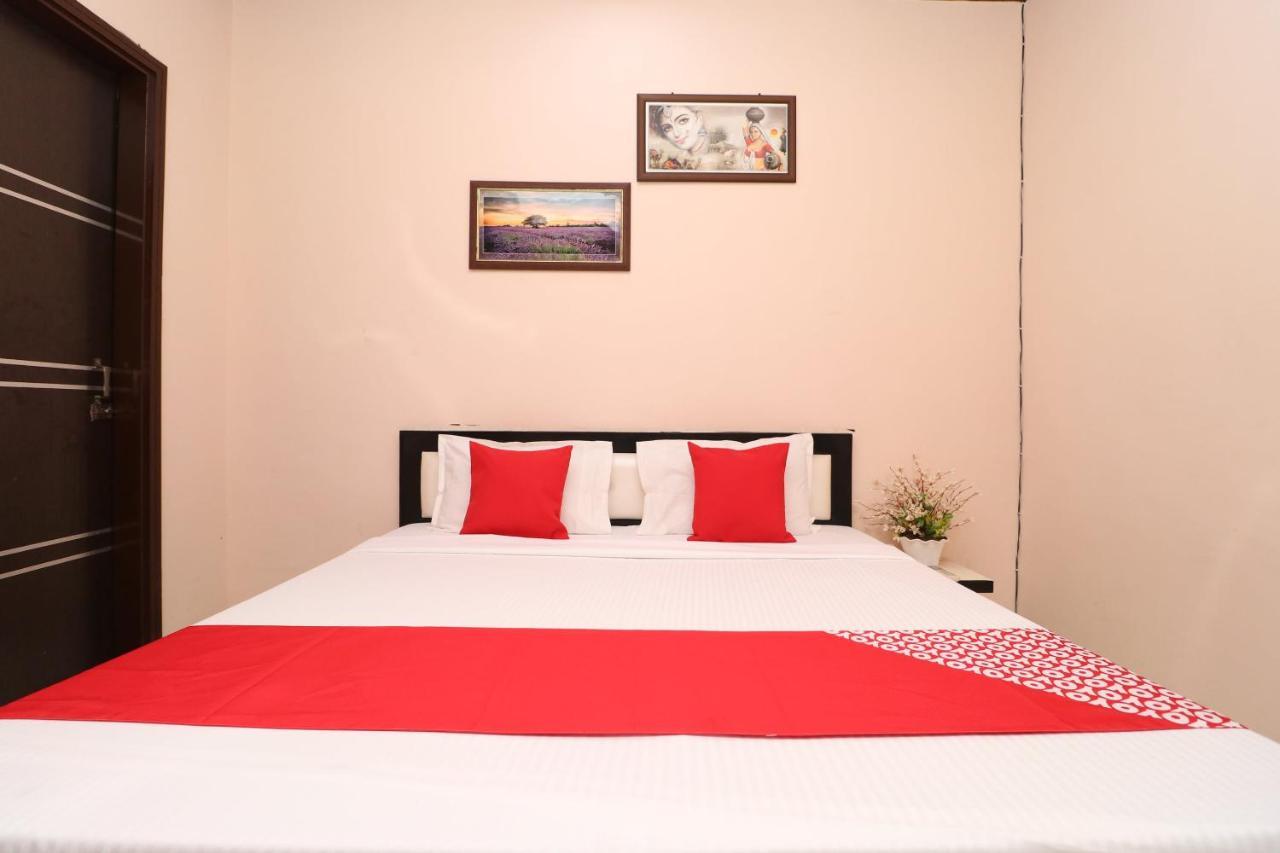 Oyo 28338 New Life Hotel Banur Kültér fotó